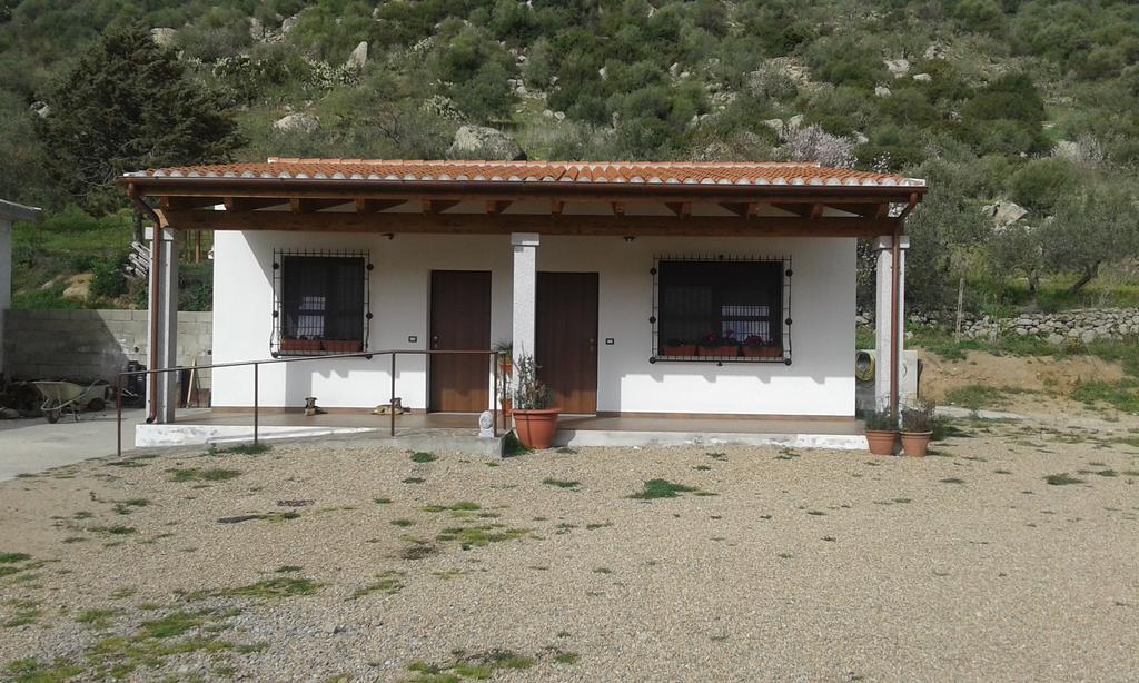 Agriturismo Locoe Oliena Exterior foto